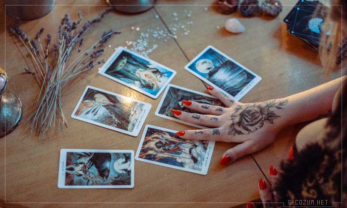 Tarot kartları